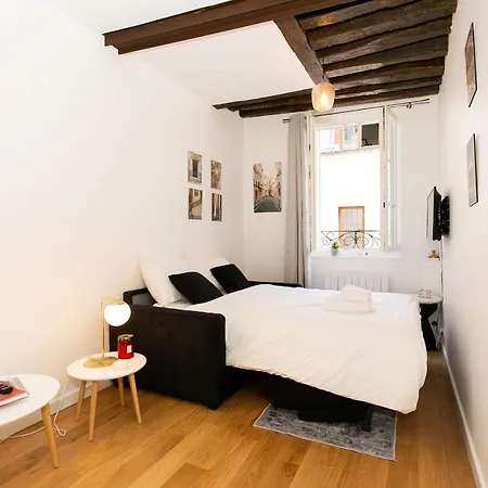 Apartment St Germain - La Monnaie Studio